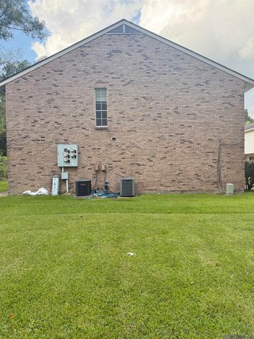 14722 Hooper Rd, Baton Rouge, LA 70818