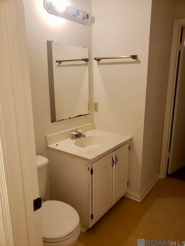 14722 Hooper Rd, Baton Rouge, LA 70818