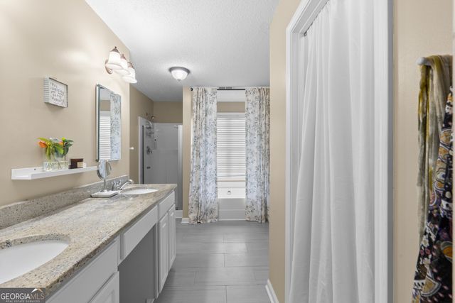 165 Swanson Valley Drive, Tyrone, GA 30290