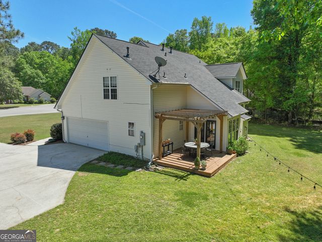 165 Swanson Valley Drive, Tyrone, GA 30290