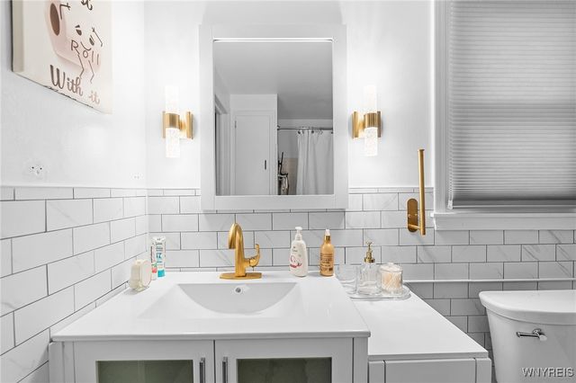 253 Abbington Avenue, Tonawanda, NY 14223