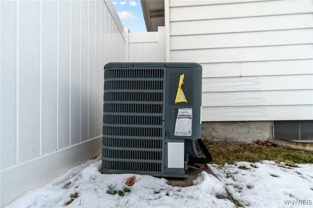 253 Abbington Avenue, Tonawanda, NY 14223