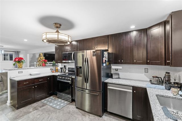 253 Abbington Avenue, Tonawanda, NY 14223