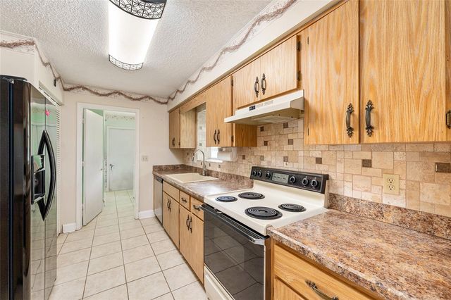 7360 SW 15TH PLACE, Ocala, FL 34471