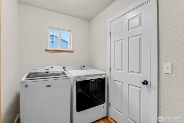9446 Summerfield Loop SE, Olympia, WA 98513