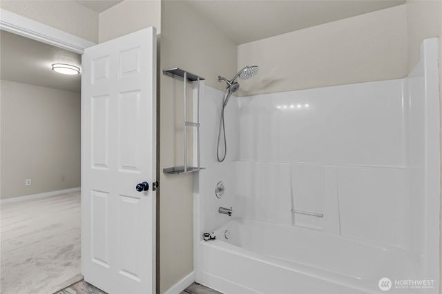 9446 Summerfield Loop SE, Olympia, WA 98513