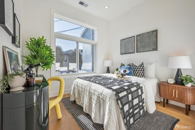 1439 Silver Avenue, San Francisco, CA 94134