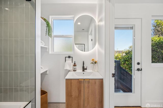 1439 Silver Avenue, San Francisco, CA 94134