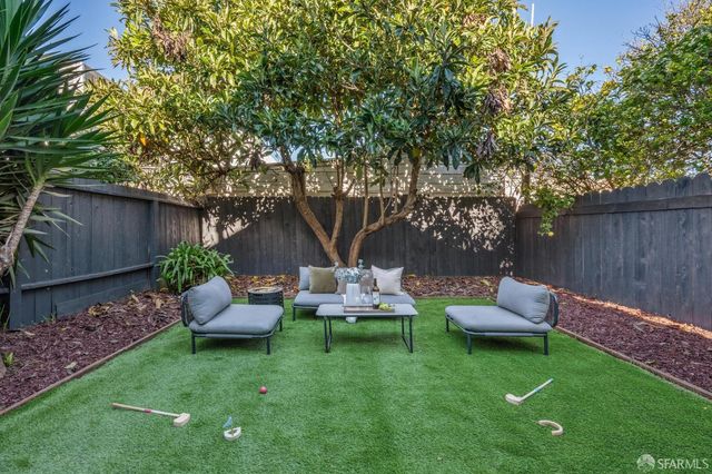 1439 Silver Avenue, San Francisco, CA 94134