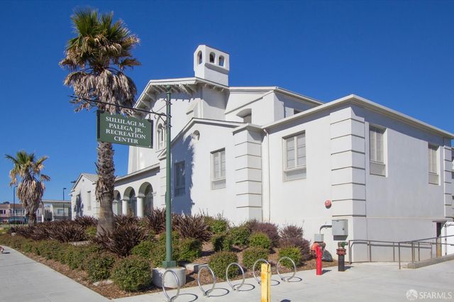 1439 Silver Avenue, San Francisco, CA 94134