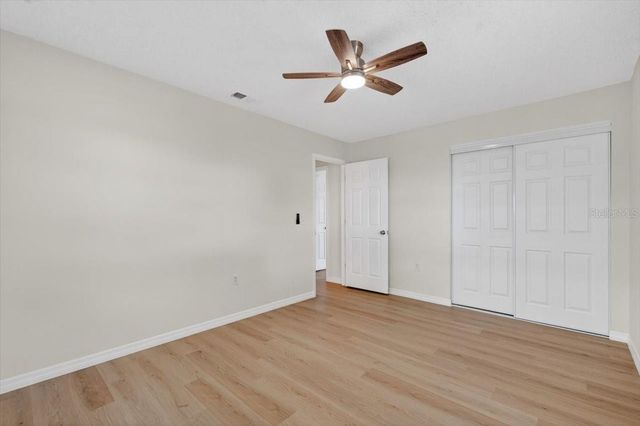37327 STANFORD AVENUE, Zephyrhills, FL 33541