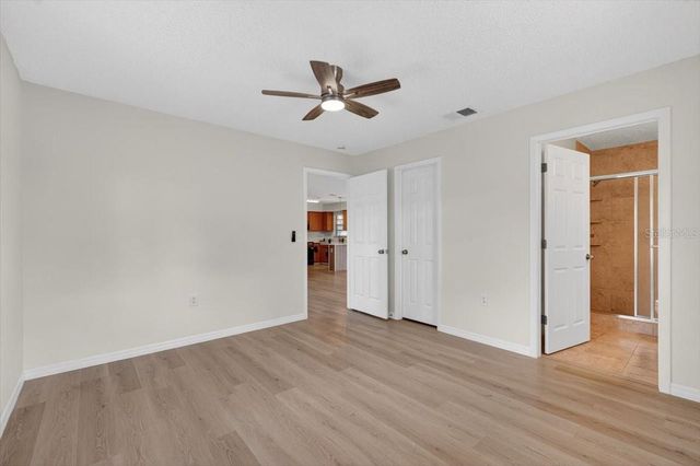 37327 STANFORD AVENUE, Zephyrhills, FL 33541