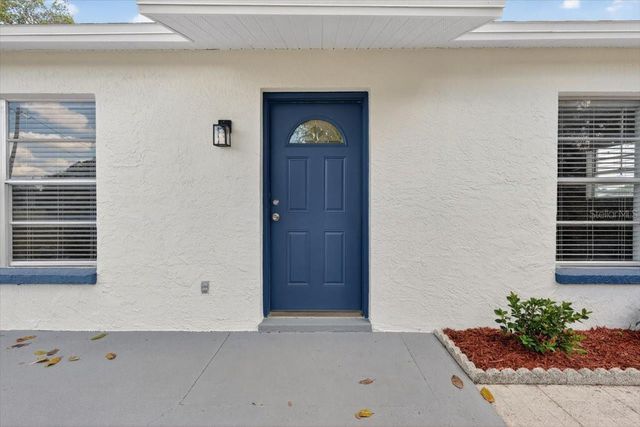 37327 STANFORD AVENUE, Zephyrhills, FL 33541