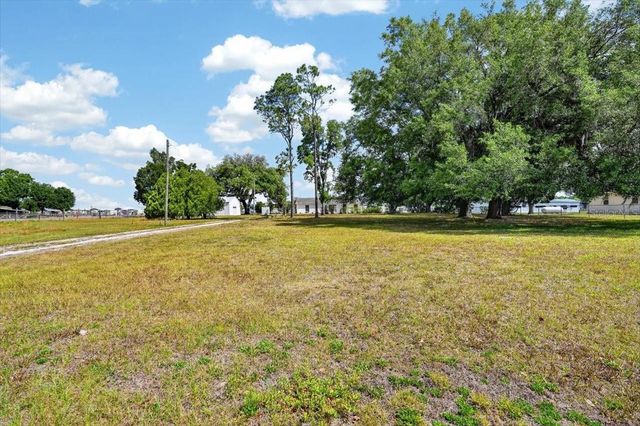37327 STANFORD AVENUE, Zephyrhills, FL 33541