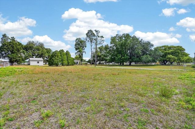 37327 STANFORD AVENUE, Zephyrhills, FL 33541