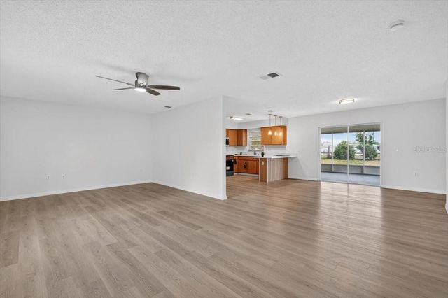 37327 STANFORD AVENUE, Zephyrhills, FL 33541