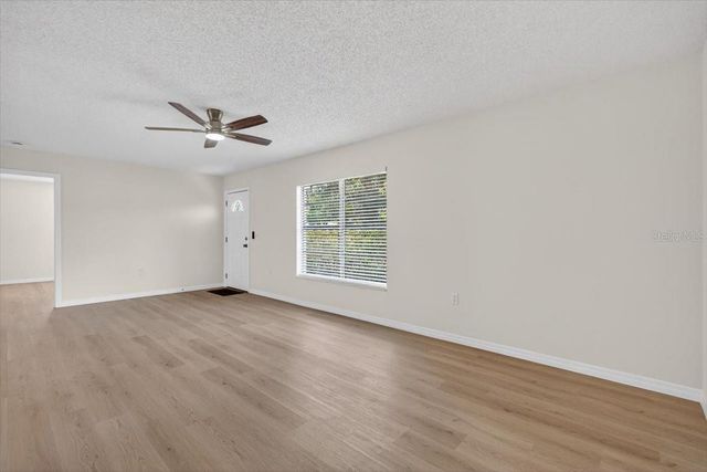 37327 STANFORD AVENUE, Zephyrhills, FL 33541
