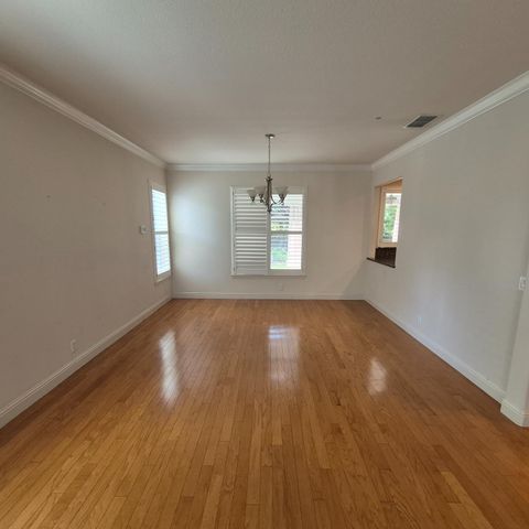 2604 Javan Ln, Carmichael, CA 95608