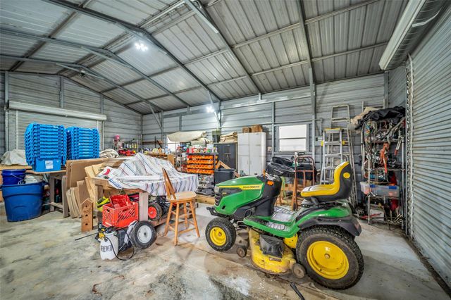 308 Lakeshore S, Onalaska, TX 77360