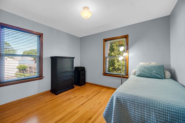 13044 S Muskegon Avenue, Chicago, IL 60633
