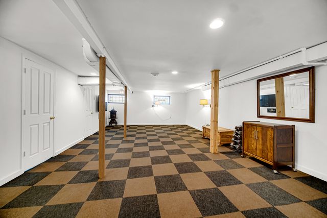 13044 S Muskegon Avenue, Chicago, IL 60633