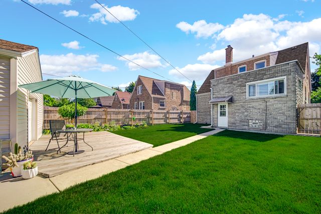 13044 S Muskegon Avenue, Chicago, IL 60633