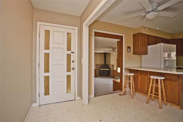33 Sheneman Drive, Bella Vista, AR 72715
