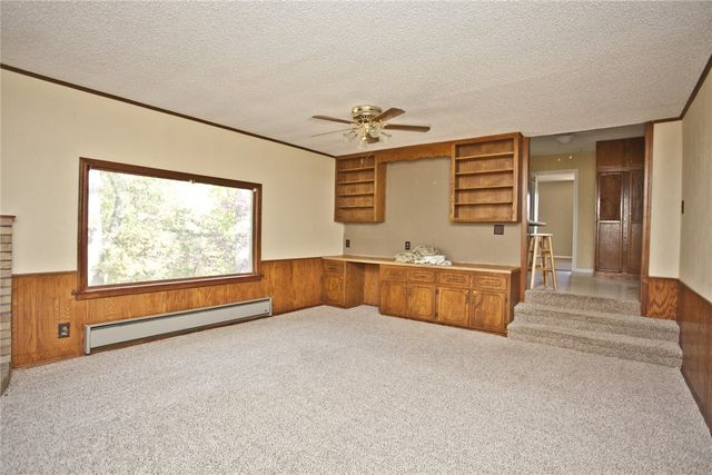 33 Sheneman Drive, Bella Vista, AR 72715