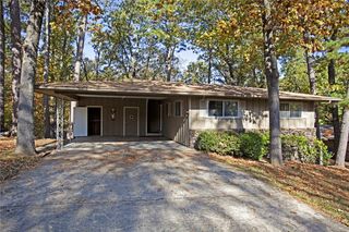 33 Sheneman Drive, Bella Vista, AR 72715