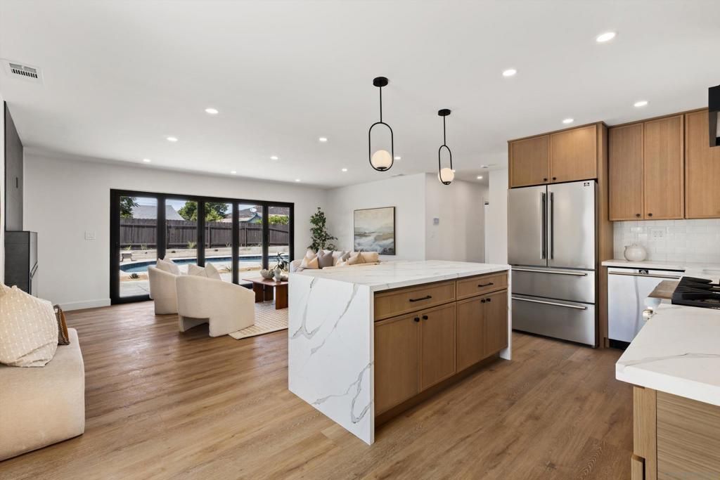 6352 Budlong Lake Ave, San Diego, CA 92119 — photo 4