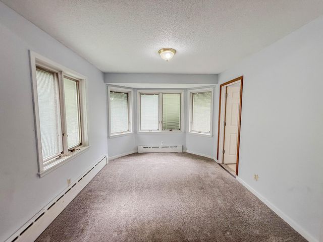 409 9th Street SW, Willmar, MN 56201