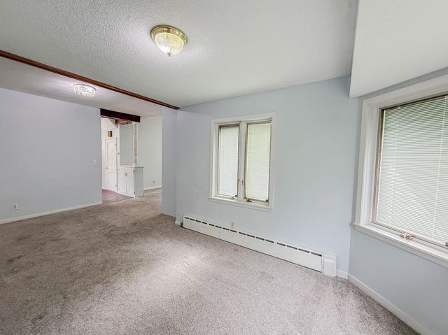 409 9th Street SW, Willmar, MN 56201