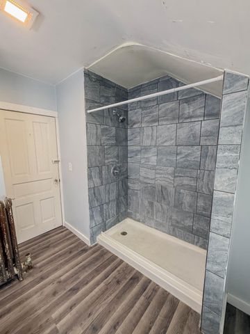 409 9th Street SW, Willmar, MN 56201