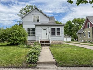 409 9th Street SW, Willmar, MN 56201