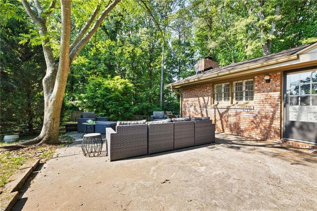702 Highview Drive SE, Smyrna, GA 30082