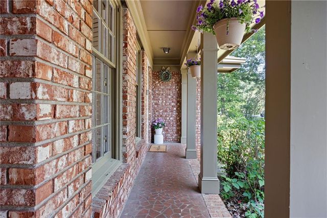 702 Highview Drive SE, Smyrna, GA 30082