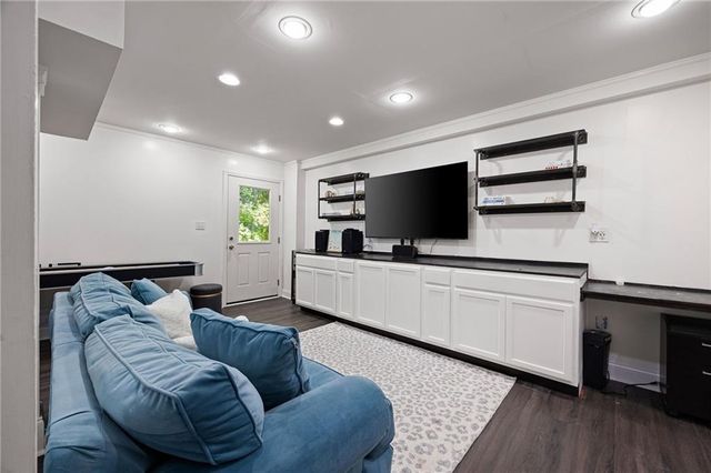 702 Highview Drive SE, Smyrna, GA 30082