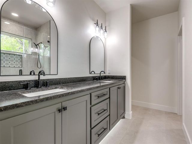 3013 Simmons Drive, Del City, OK 73115
