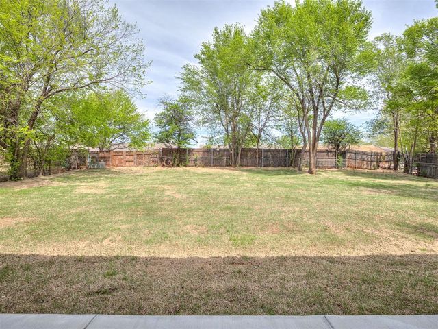 3013 Simmons Drive, Del City, OK 73115