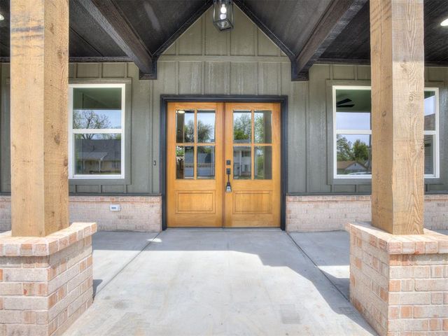 3013 Simmons Drive, Del City, OK 73115