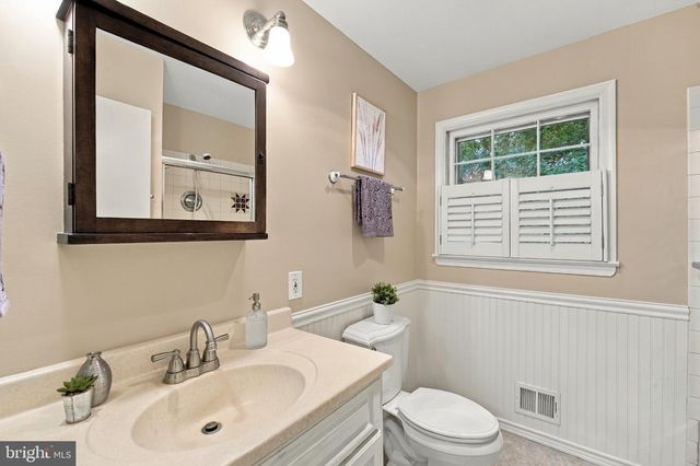 12504 DAVAN DR, Silver Spring, MD 20904