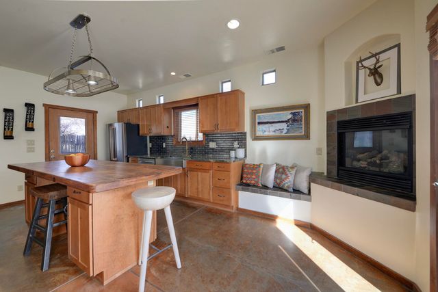 5531 Poblanos Court NW, Albuquerque, NM 87107