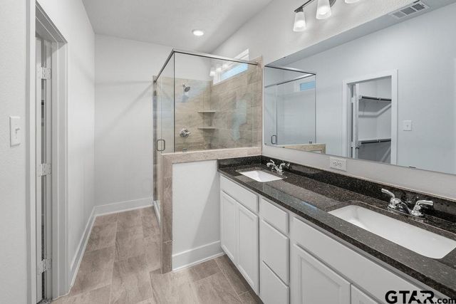 7015 Cottage Square, Tyler, TX 75703