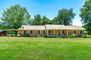 233 J D Broome Rd., Sumrall, MS 39482