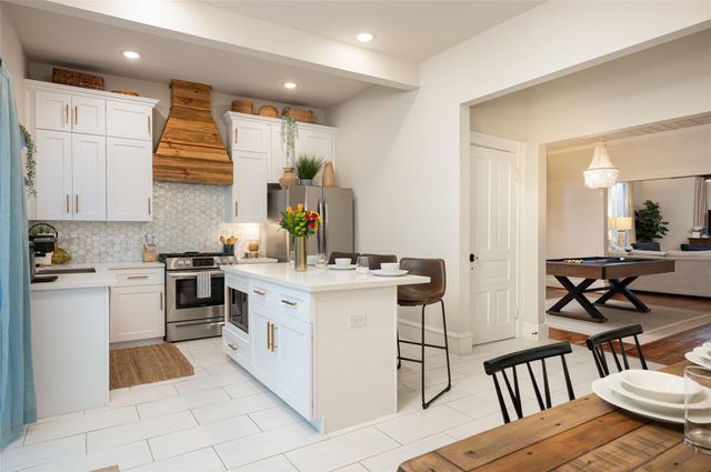 1021 Sealy Street, Galveston, TX 77550