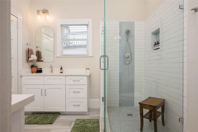 1021 Sealy Street, Galveston, TX 77550