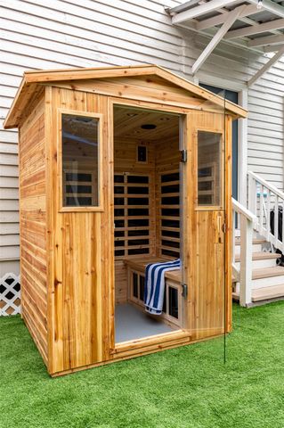 1021 Sealy Street, Galveston, TX 77550