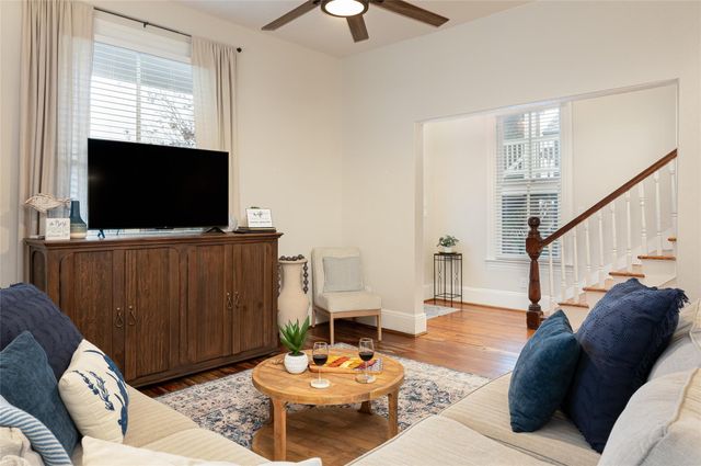 1021 Sealy Street, Galveston, TX 77550