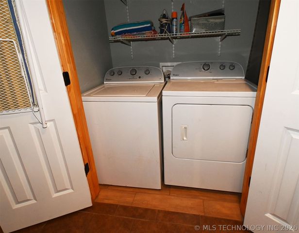 449272 E 982 Road, Vian, OK 74962