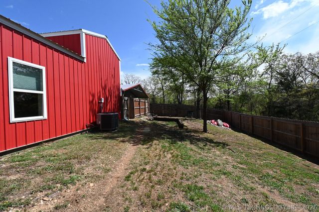 449272 E 982 Road, Vian, OK 74962